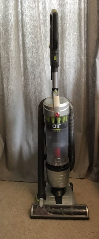 Hoover Air LITE Vacuum