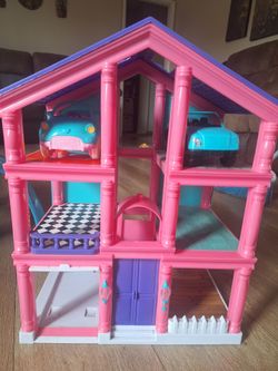 Doll house