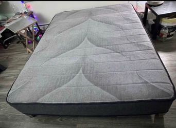Queen Mattress, Made Dec 2024, Like New, $120