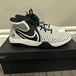 KD Trey 5 Vlll