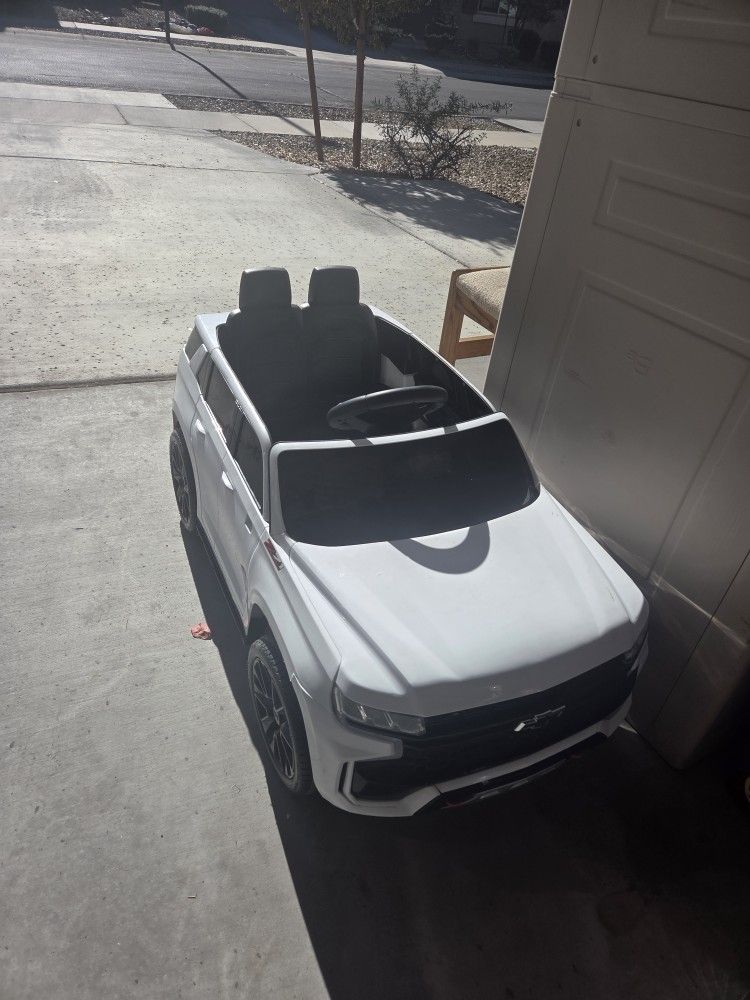 Kids Tahoe Vehicle Car