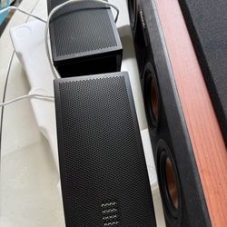 Klipsch Center Chanel 404C.  Martin Logan Motion 2I