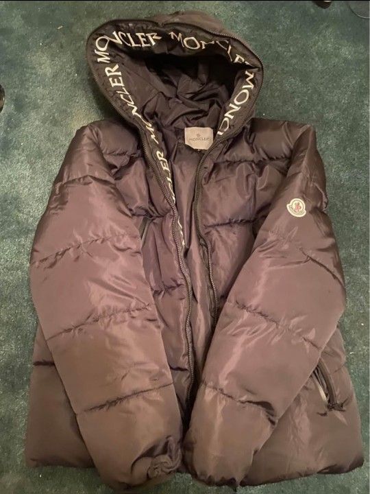 Moncler Puffy