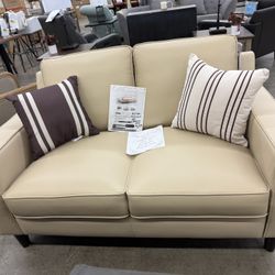 Milton Leather Loveseat Cream