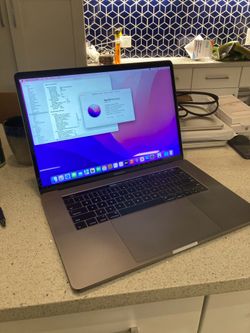 2016 Apple MacBook Pro 15” Core i7 16GB 512SSD Finance Available!