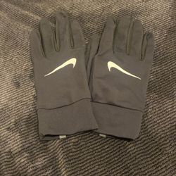 Black Nike Gloves 