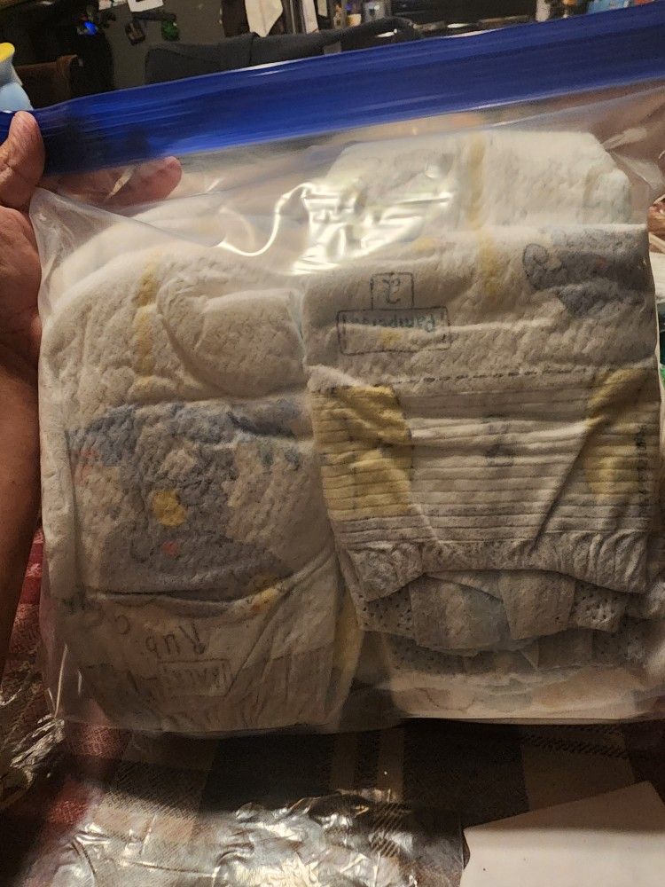 Pampers