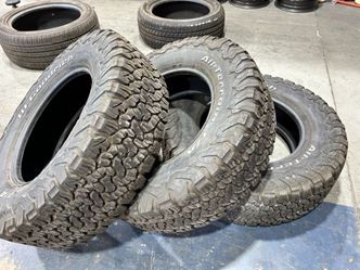 3 TIRES BFGOODRICH KO2 LTL275/70R18 10 PLY LOAD E 75% TREAD (ONLY 3 TIRES)