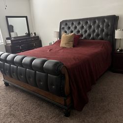 King Bedroom Set