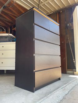 6 Drawer Dresser with glass top