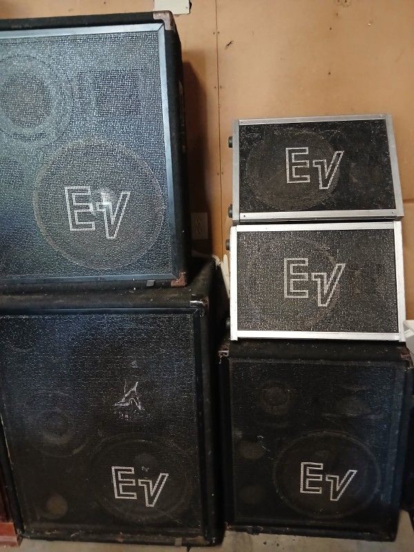 Ev Professional Speaker Set