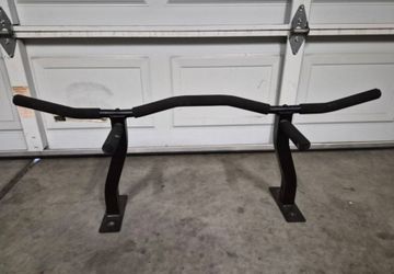 Pull-Up Bar