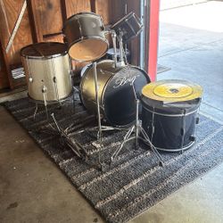 Drum Set Incomplete Needs Part And To Be Tightened 