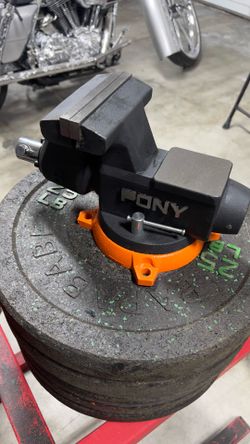 New Pony 6 inch vise
