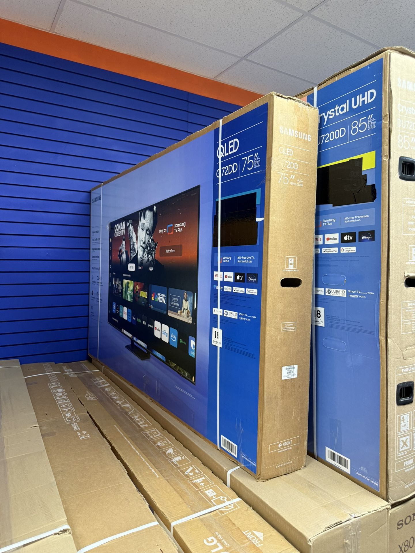 75” SAMSUNG QLED Q70D 4K SMART TV