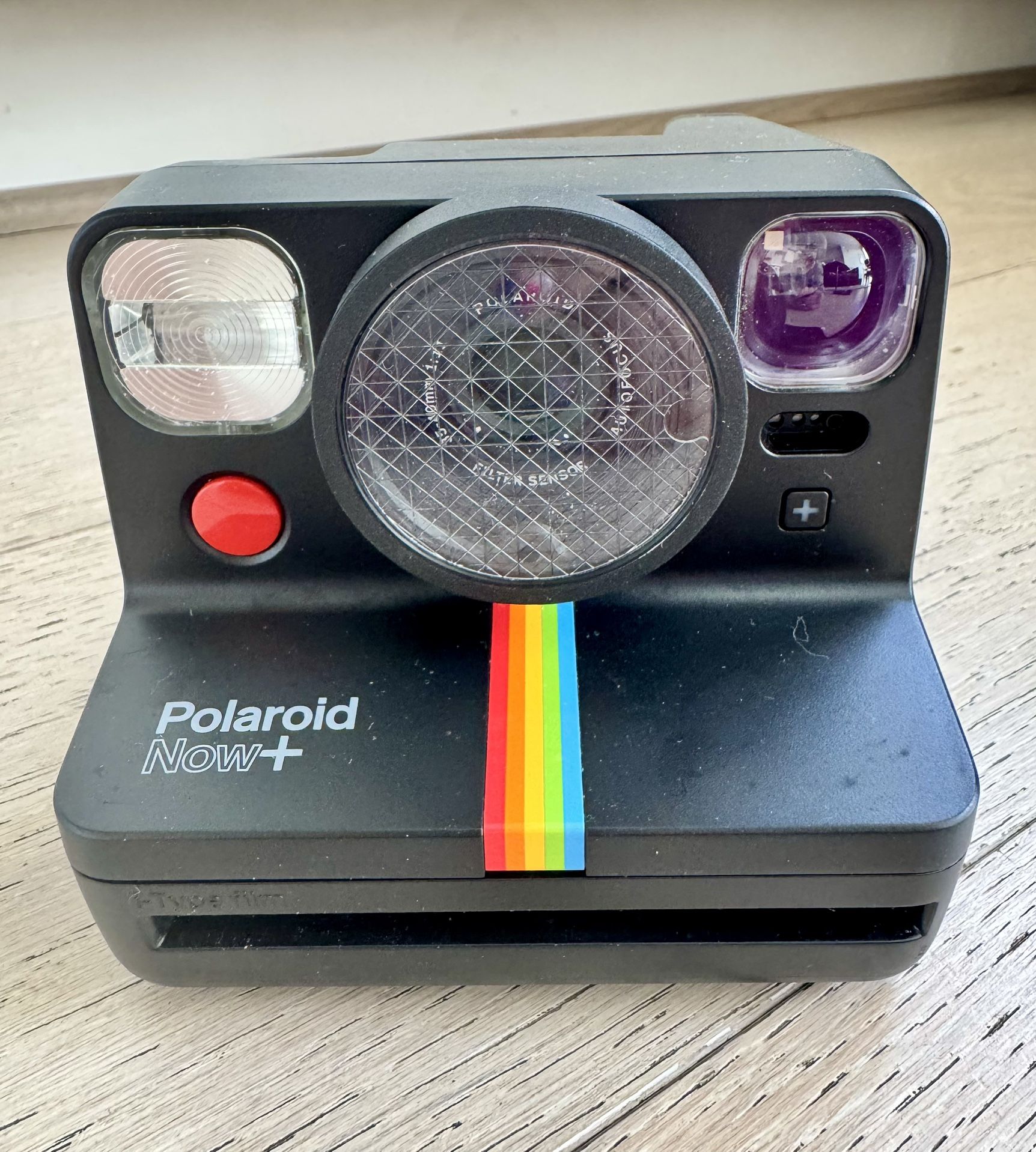 Polaroid Now+