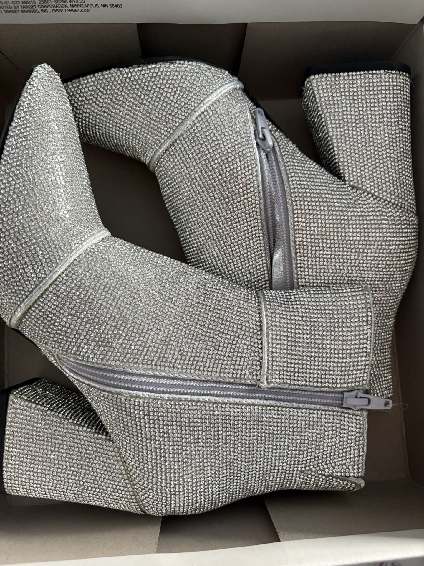Women’s Boots With Dazzle