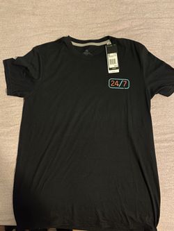 Men’s Adidas T shirts Size Small
