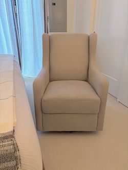 Rocking & Swivel Chair with Ottoman (with storage)