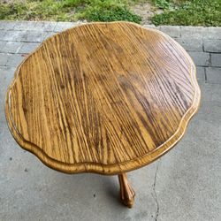 Wood Coffee Table 24”x24”x 22”