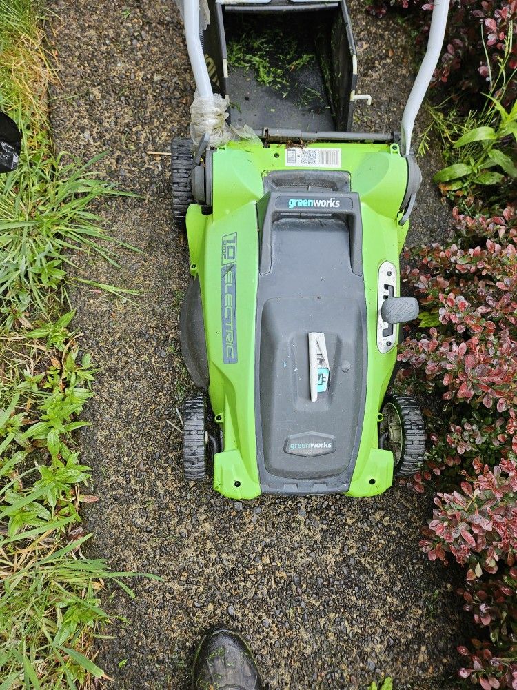 Green Work Mowers