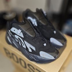 Adidas Yeezy Boost 700 MNVN Triple Black Size 10