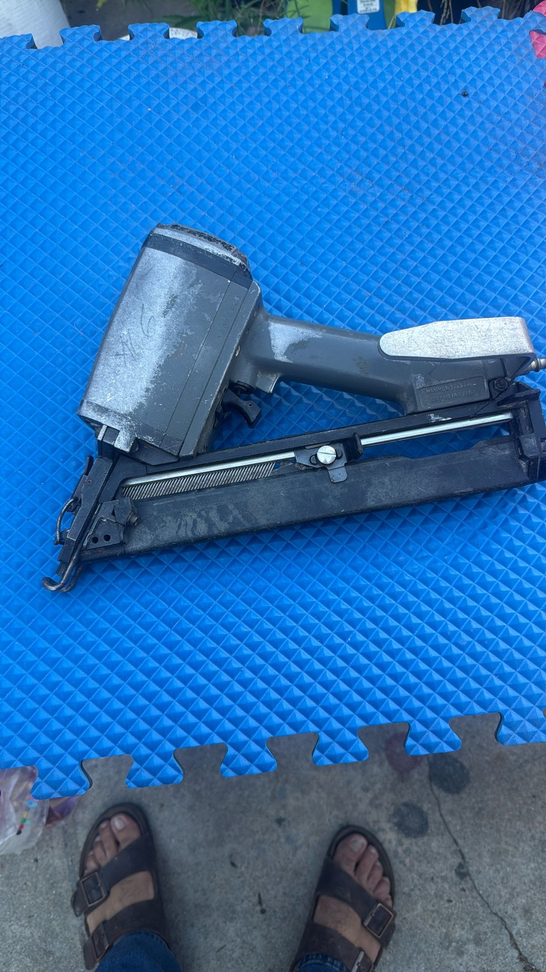 Pistola Senco Muy Buena Trabajando Perfecto 