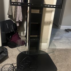 40 inch Vizio HDTV with stand