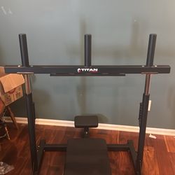 Titan Fitness Leg Press Machine ( no weight)