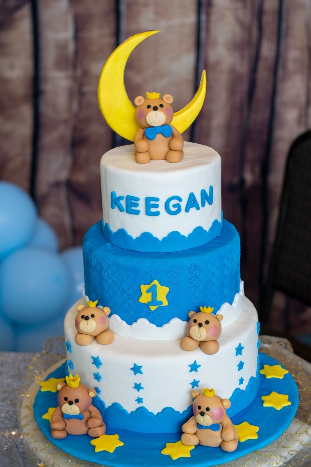 Fondant Bear Cake Toppers