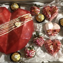 Breakable Heart And Chocolate Covered Strawberries 