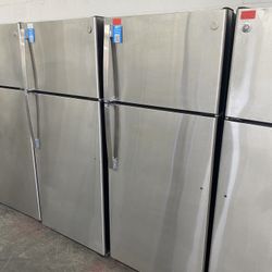 GE Refrigerator Stainless-Steel Refurbished