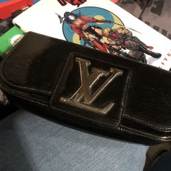 Authentic Louis Vuitton Clutch 