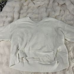 American Eagle V Neck Sweater