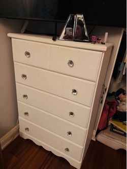 White wooden dresser