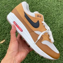 Sz 10.5 Nike Air Max $80 FIRM NO TRADES 