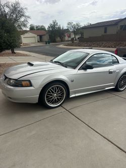 2004 Ford Mustang