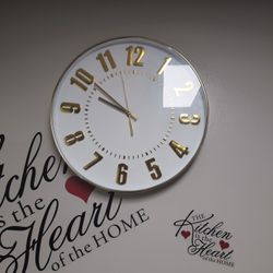 Clock 