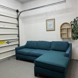 Jonathan Louis Sectional Sofa