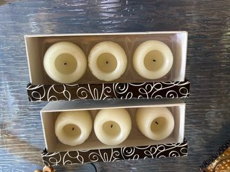 Set of 6 Ivory Pillar Candles in Gift Boxes