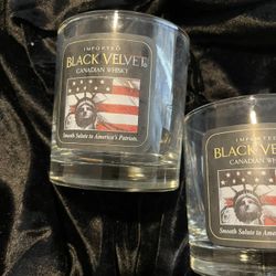 2 Black Velvet Clear Glass Bar Glasses With Flag & Statue Of Liberty