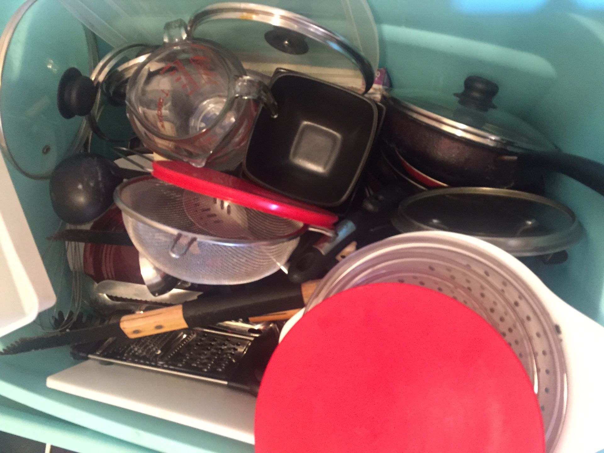 misc kitchen supplies