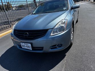 2010 nissan altima
