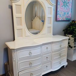 Solid Wood Children's Bedroom Set 