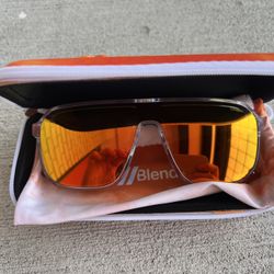 Blenders Eyewear ORBR Sunglasses – Clear Frame / Orange Mirror Shield Lens – With Case & Pouch – Like New