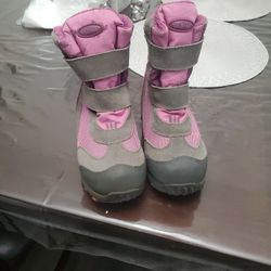 Snow Boots