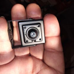 Spy Camera=15-Cg31 - 1=/ E I A 3.6 Mm.=/DC 12 V/110 M A. Only Camera