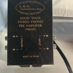 Solid state stereo phono pre amplifier