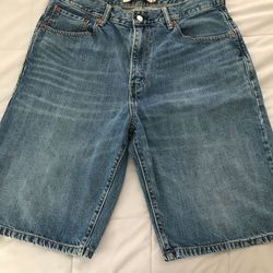 Levi Shorts 