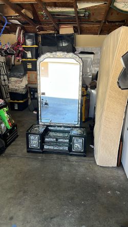 Korean Mother Pearl Mirror 